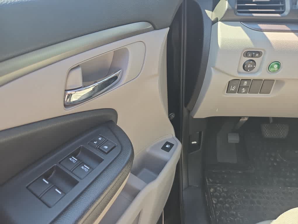 Used 2016 Honda Pilot EX image 16