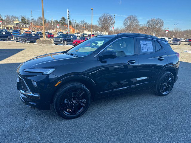 Used 2024 Buick Encore GX Sport Touring w/ Comfort Package image 1