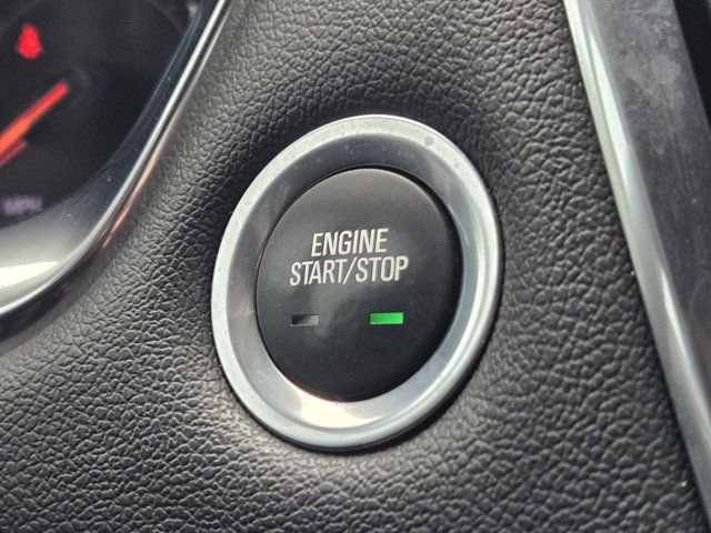 Used 2022 Chevrolet Traverse LT image 23