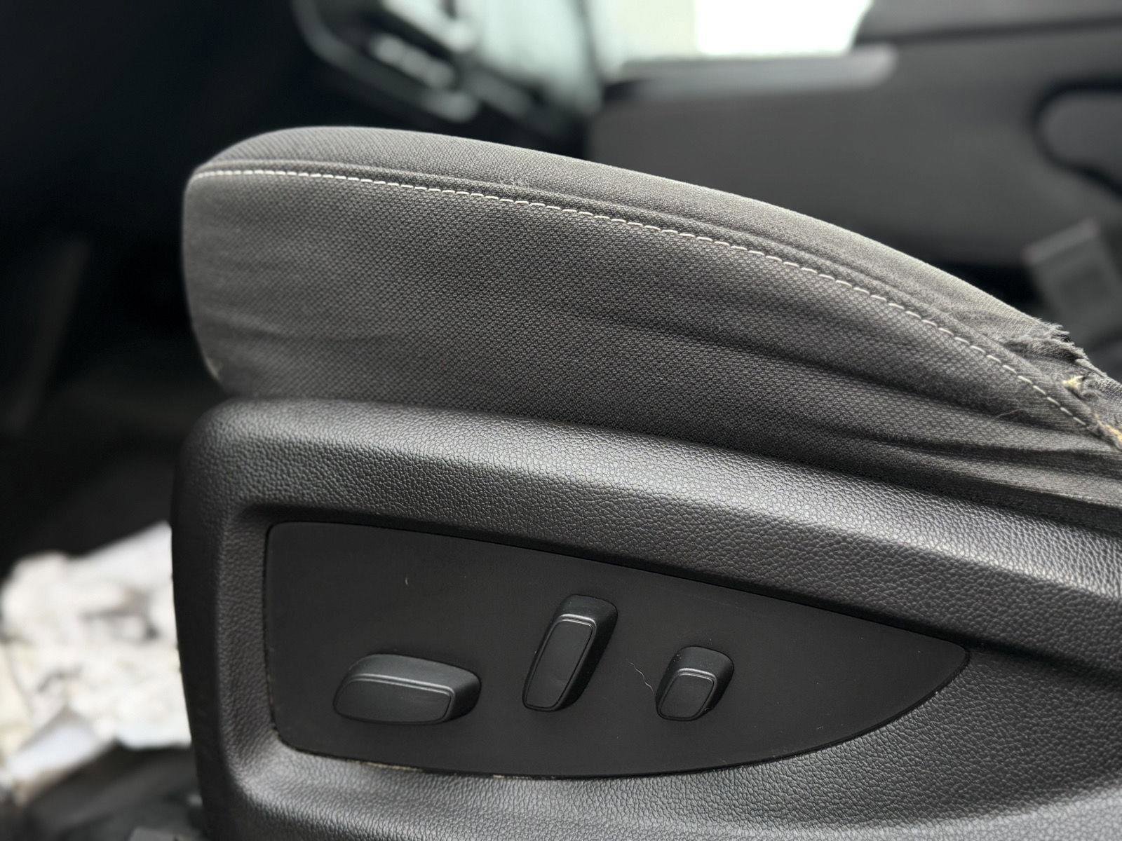 Used 2018 Chevrolet Silverado 1500 LT w/ All Star Edition image 14