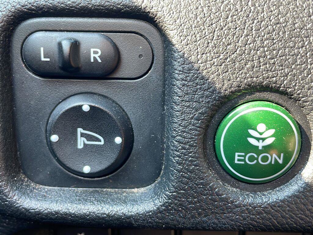 Used 2022 Honda Pilot TrailSport image 9