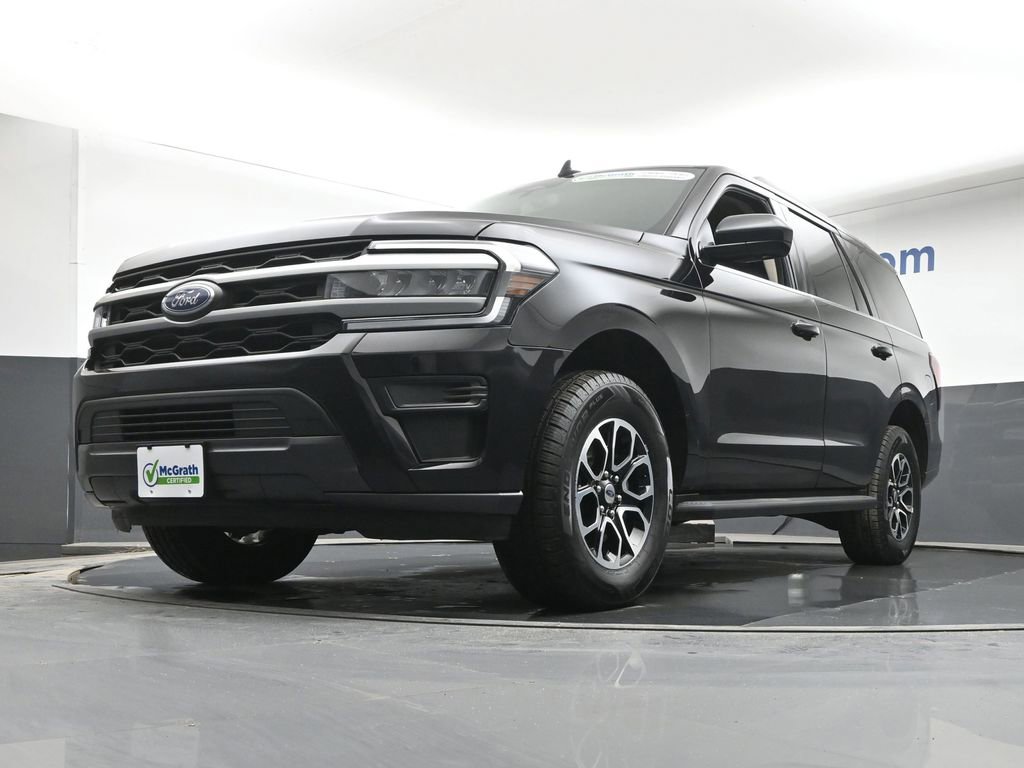 Used 2024 Ford Expedition XLT image 6
