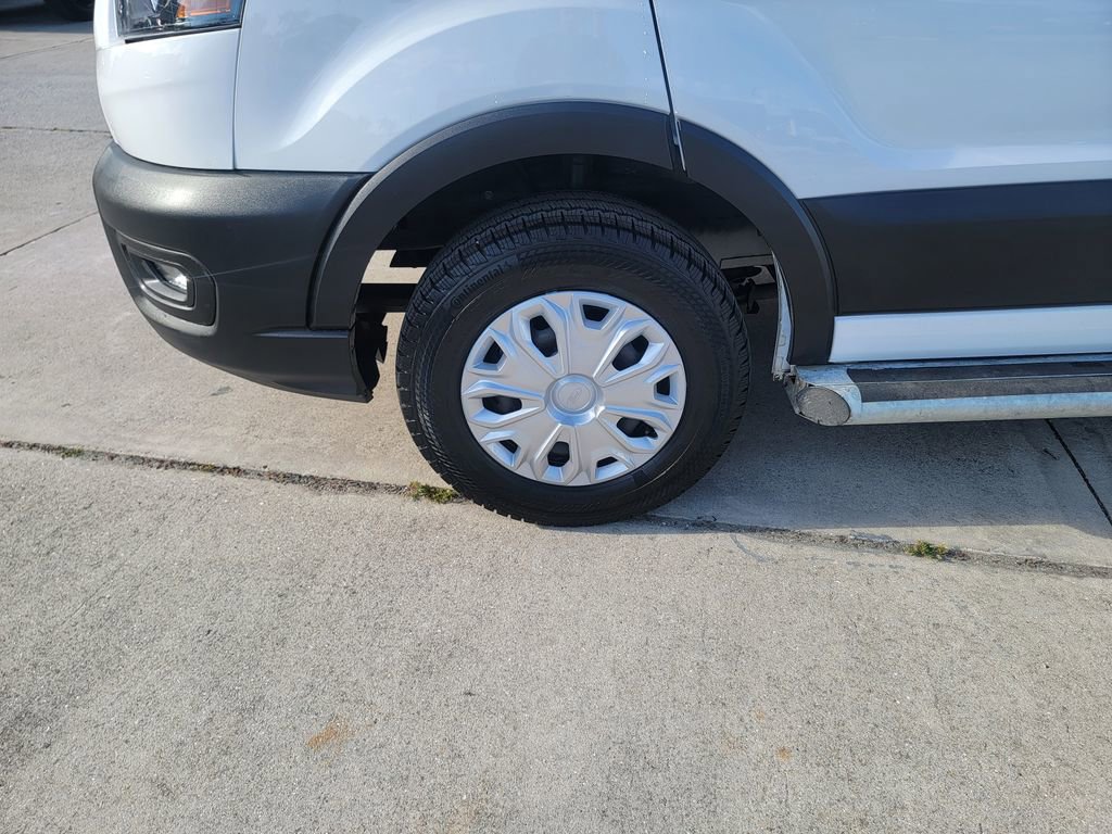 Used 2024 Ford Transit 250 Low Roof w/ Exterior Upgrade Package image 8