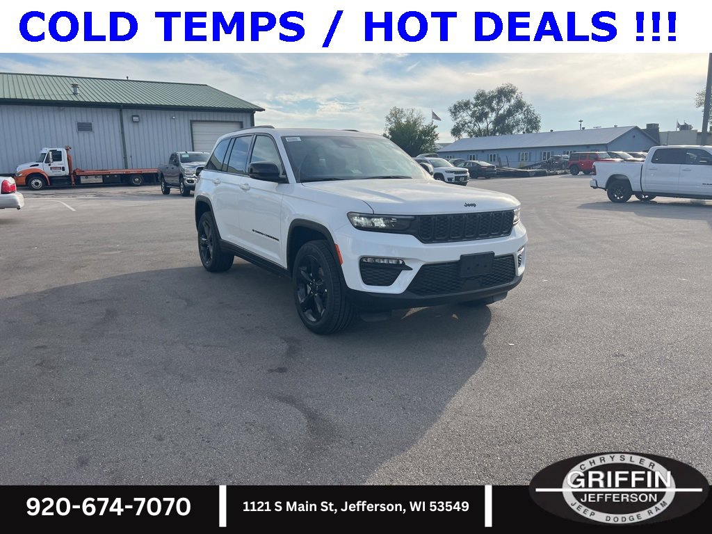 New 2025 Jeep Grand Cherokee Limited w/ Black Appearance Package image 6