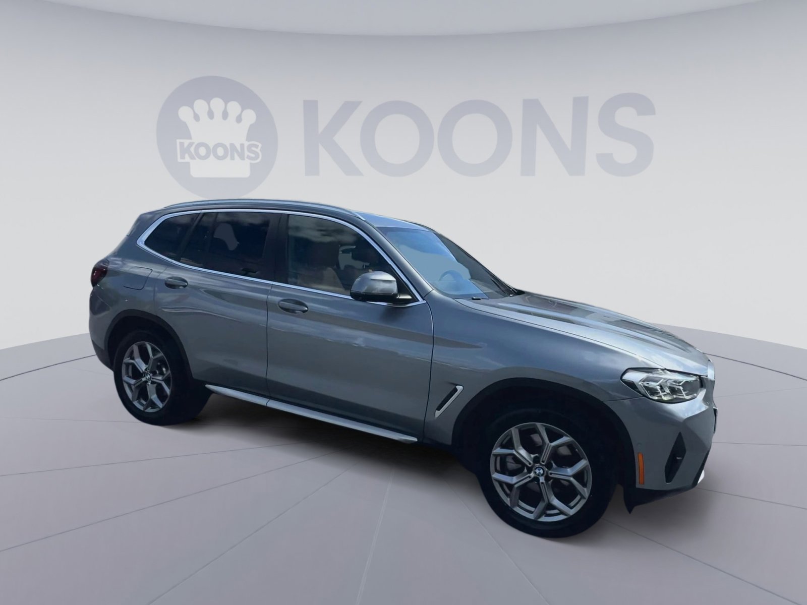 Used 2024 BMW X3 xDrive30i w/ Premium Package AWD/4WD image 2