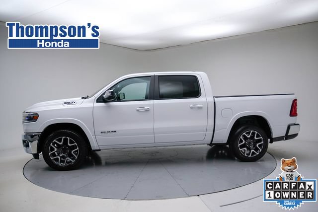 Used 2025 RAM 1500 Laramie AWD/4WD image 2