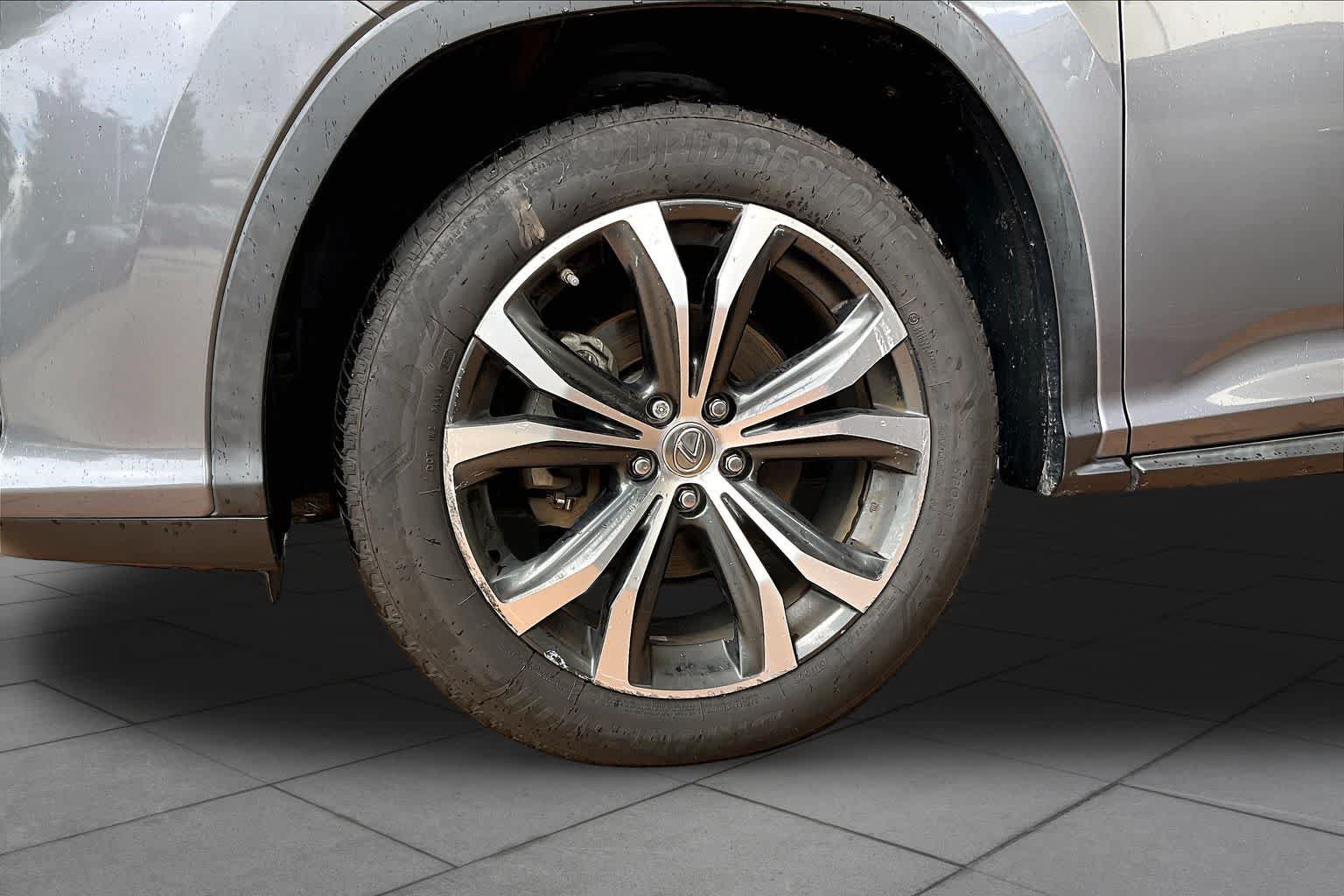 Used 2017 Lexus RX 350 FWD w/ Premium Package image 9