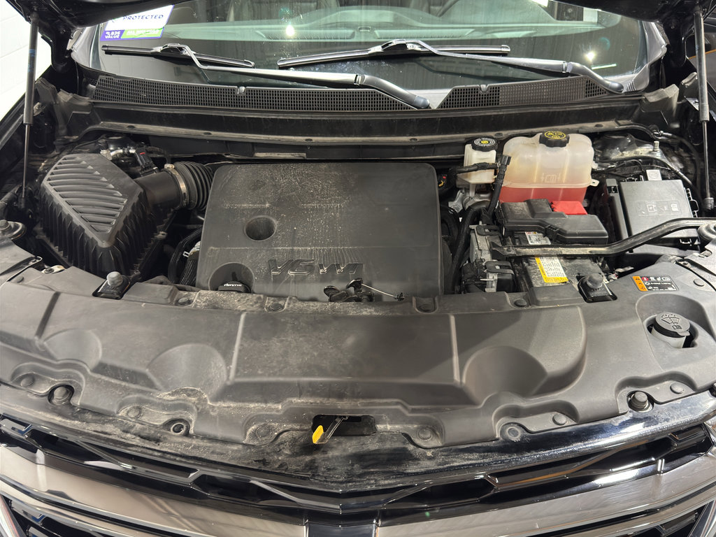 Used 2024 Chevrolet Traverse RS w/ LPO, Floor Liner Package AWD/4WD image 37