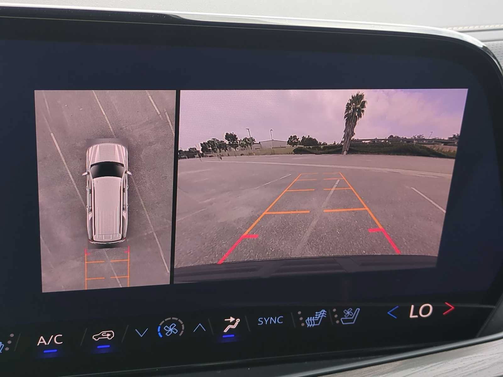 New 2026 Chevrolet Suburban Premier AWD/4WD image 20