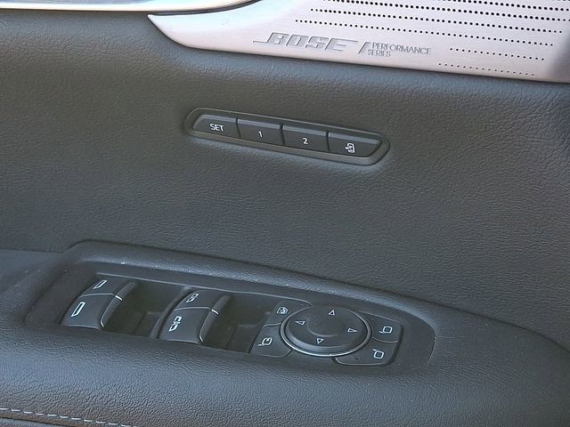 Certified 2022 Cadillac XT5 Premium Luxury w/ LPO, Radiant Package image 23