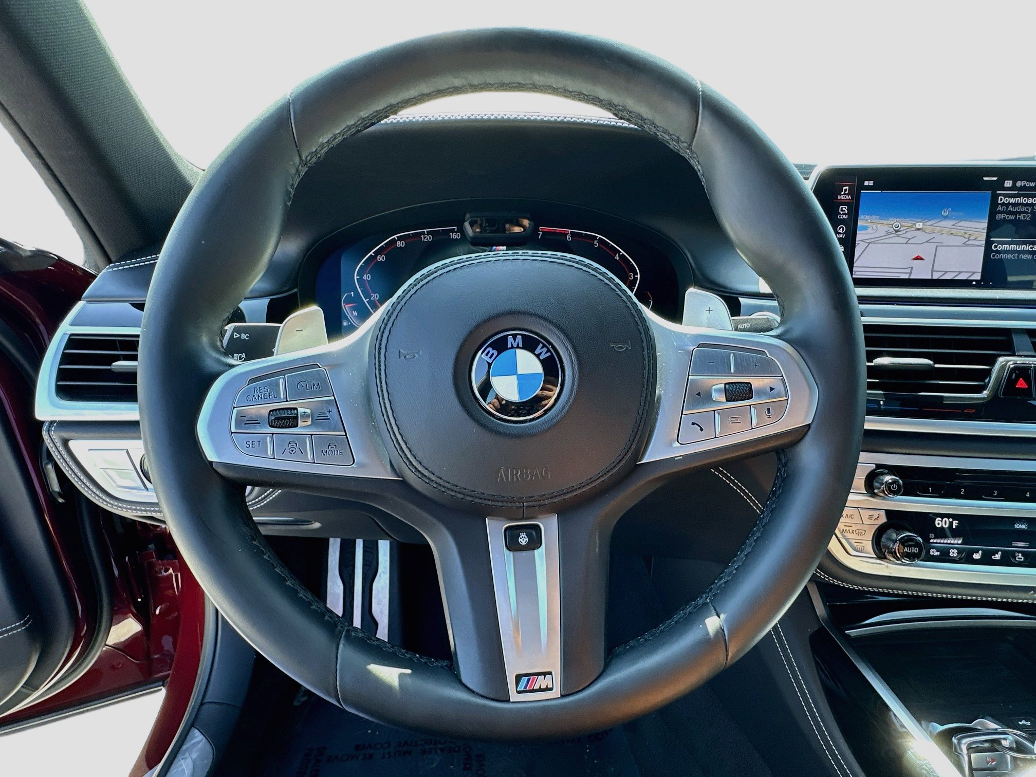 Used 2020 BMW 750i xDrive w/ Autobahn Package AWD/4WD image 11