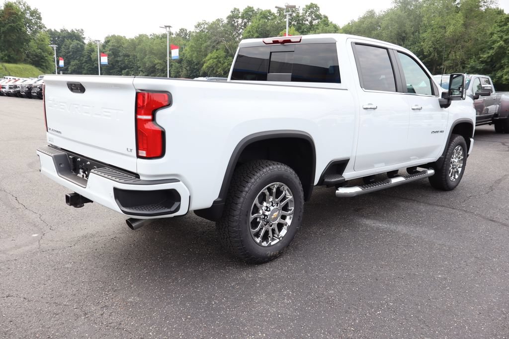 New 2026 Chevrolet Silverado 2500 LT w/ Z71 Chrome Sport Edition AWD/4WD image 24