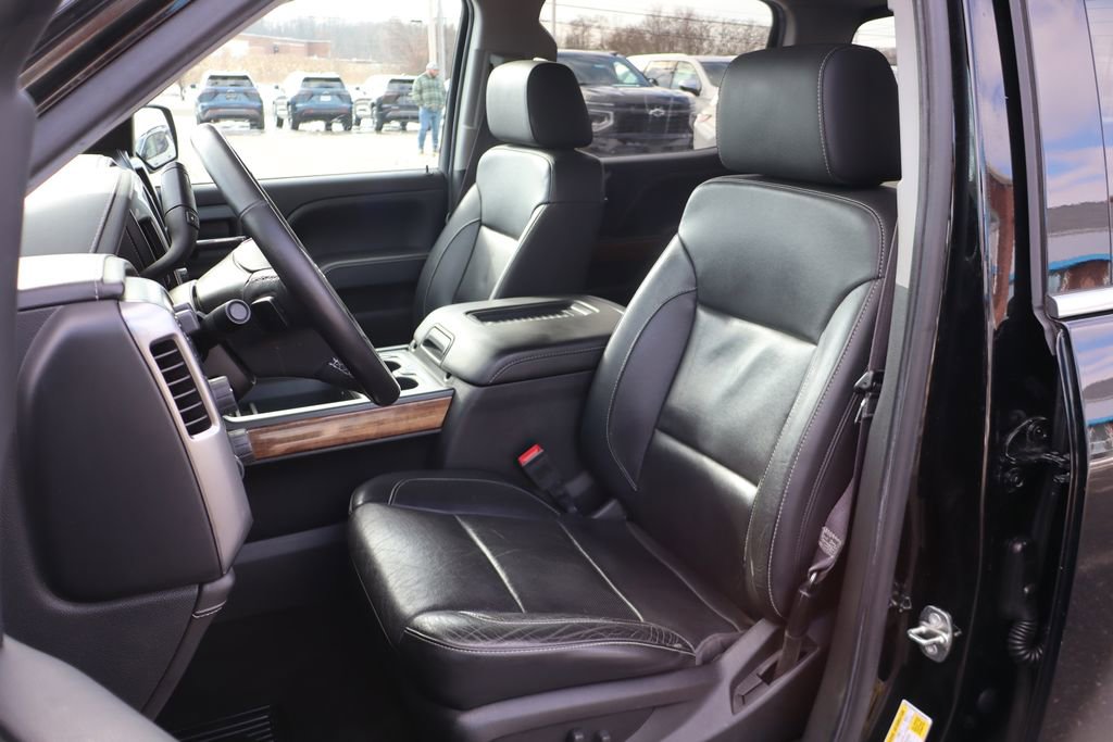 Used 2017 Chevrolet Silverado 1500 LTZ Z71 w/ LTZ Plus Package image 15
