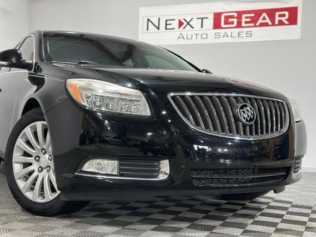 Used 2012 Buick Regal Premium image 3