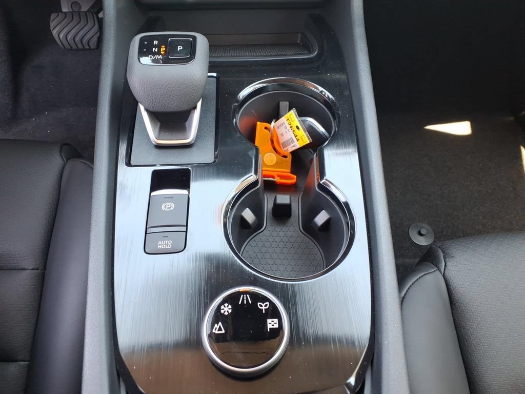 New 2026 Nissan Rogue Dark Armor AWD/4WD image 26