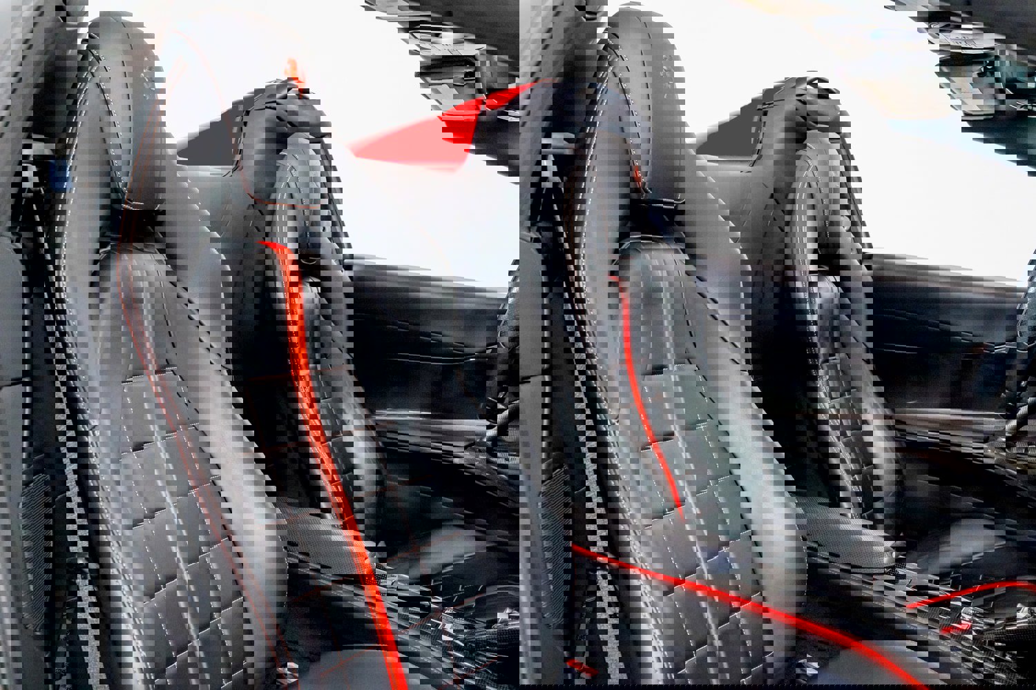 Used 2021 Ferrari 812 GTS image 41