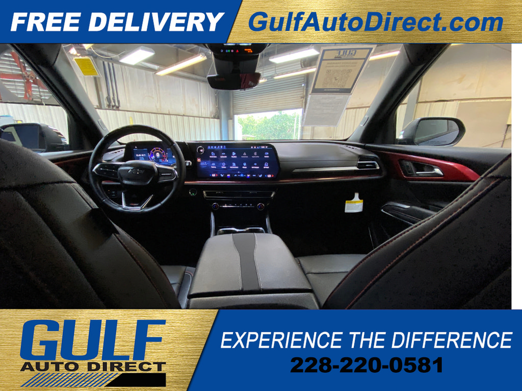 Used 2026 Chevrolet Traverse Z71 w/ Enhanced Driving Package AWD/4WD image 2