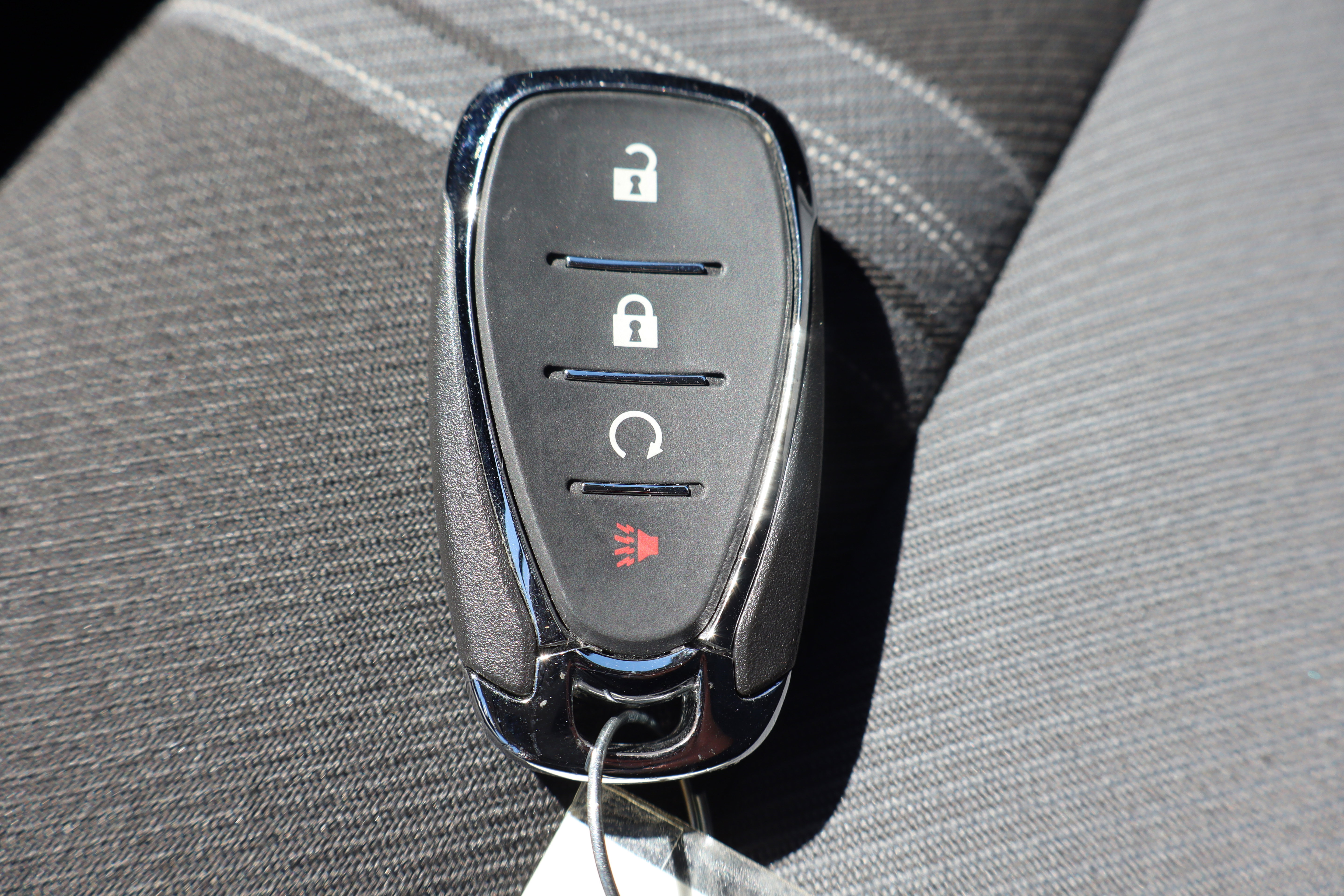 Used 2024 Chevrolet Blazer LT w/ LPO, Floor Liner Package FWD image 28