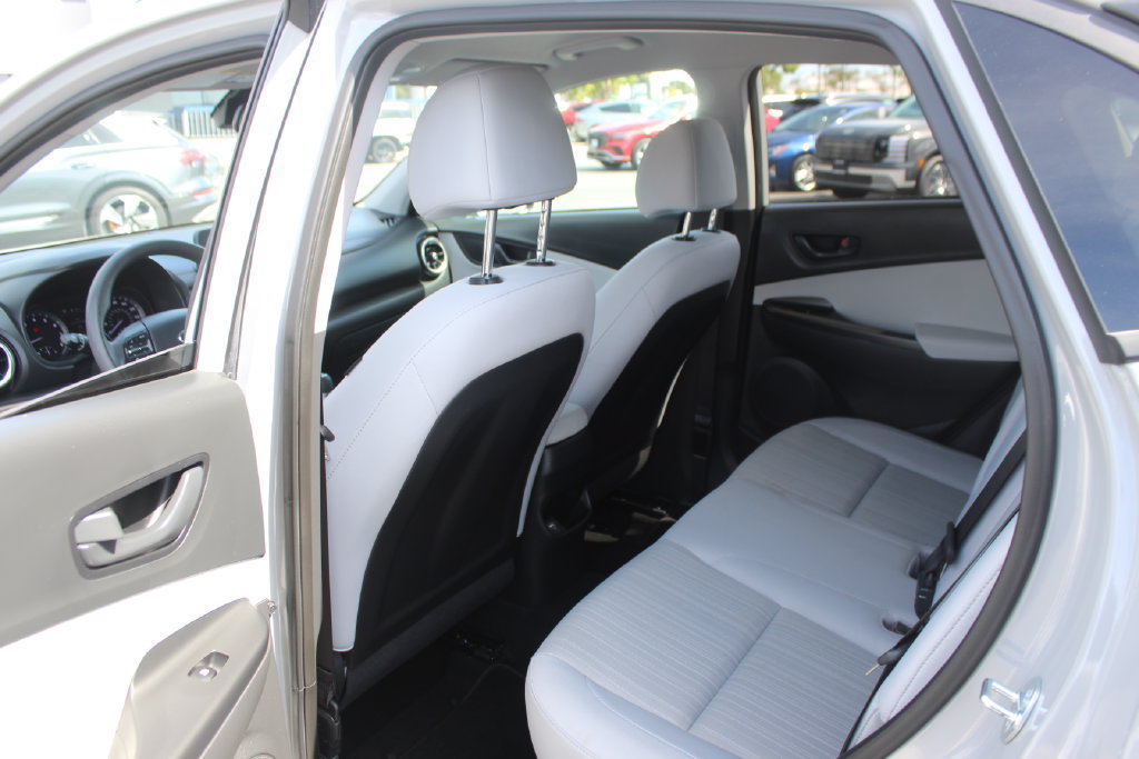 Used 2023 Hyundai Kona SEL FWD image 16