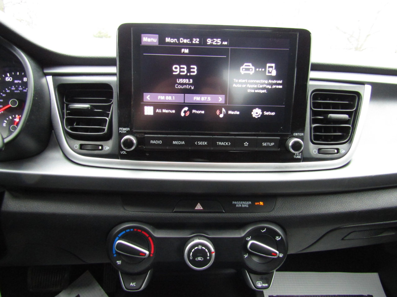 Used 2022 Kia Rio S image 12