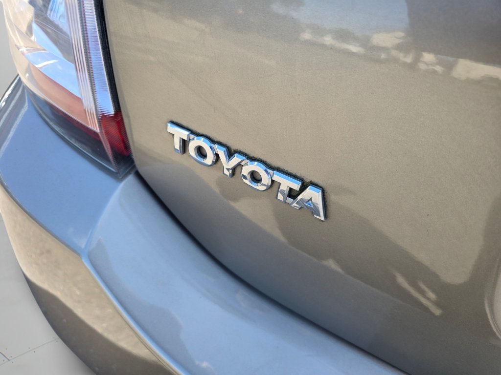 Used 2007 Toyota Prius Touring FWD image 30