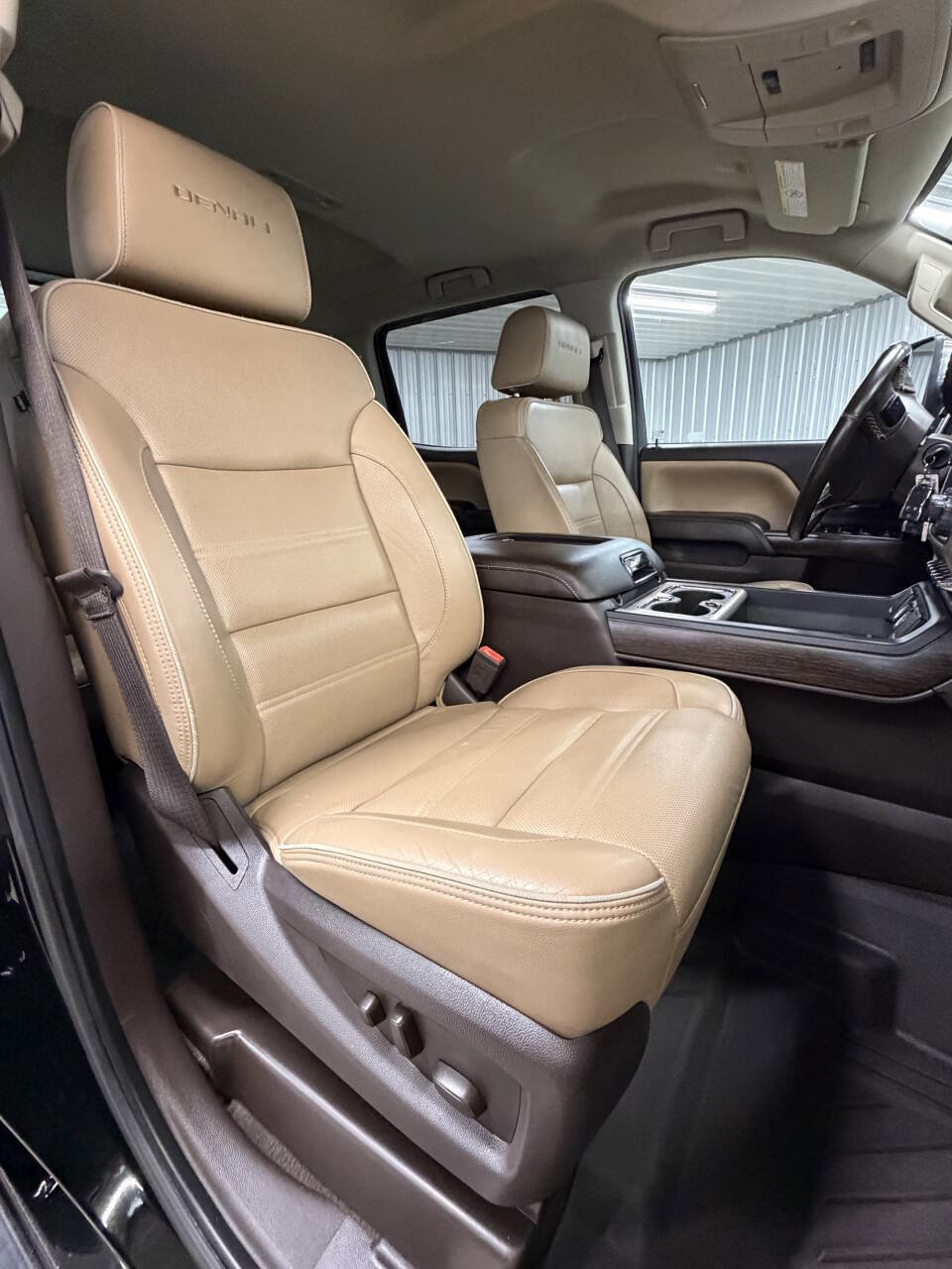 Used 2019 GMC Sierra 3500 Denali w/ Duramax Plus Package image 32