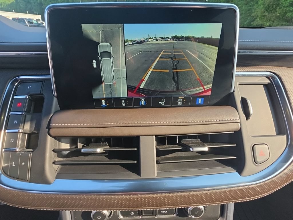 Certified 2023 GMC Yukon XL SLT w/ SLT Premium Package AWD/4WD image 35