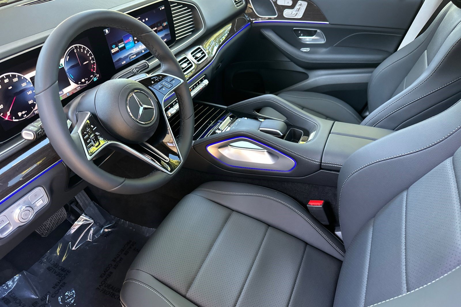 New 2026 Mercedes-Benz GLE 450e 4MATIC image 4