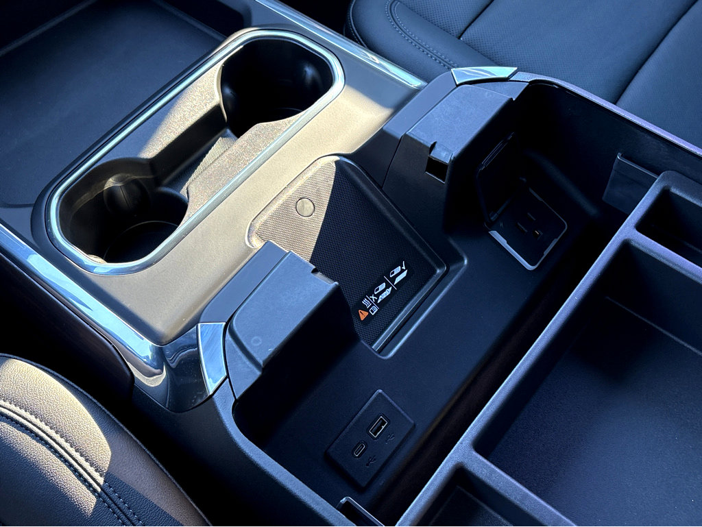 New 2025 GMC Sierra 2500 SLT w/ SLT Premium Package image 19