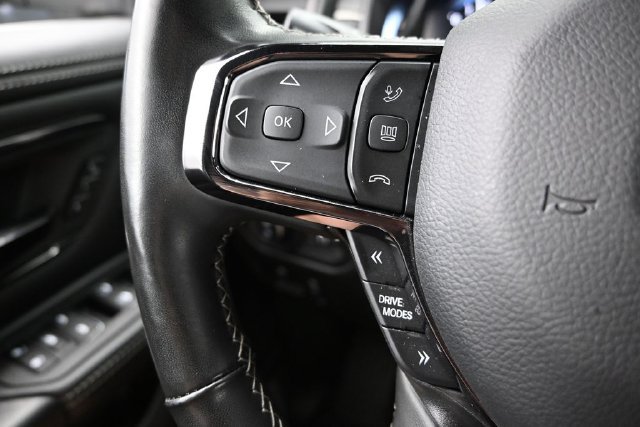 Used 2025 RAM 1500 Limited AWD/4WD image 36