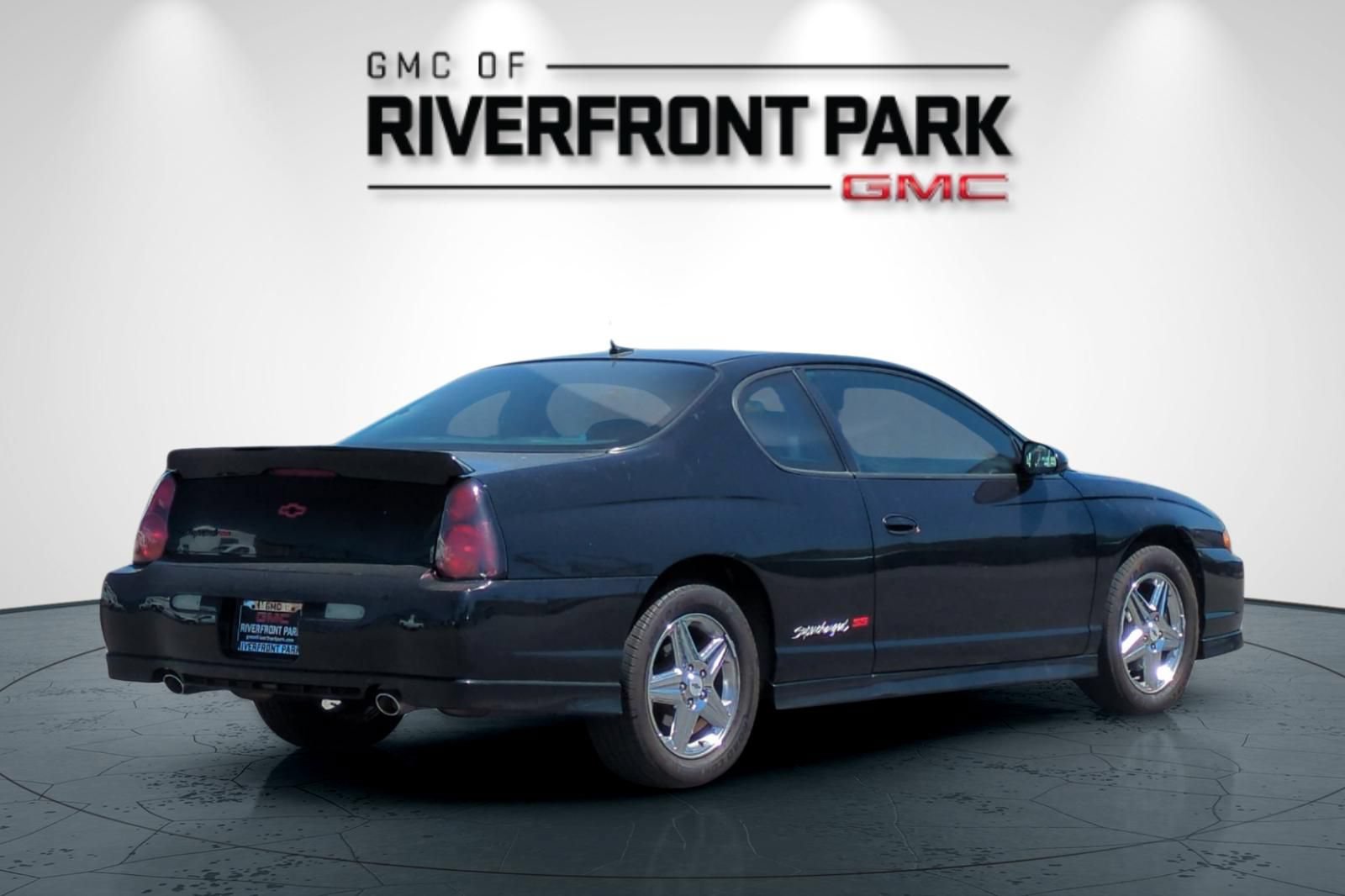 Used 2005 Chevrolet Monte Carlo SS w/ Preferred Equipment Group FWD image 3