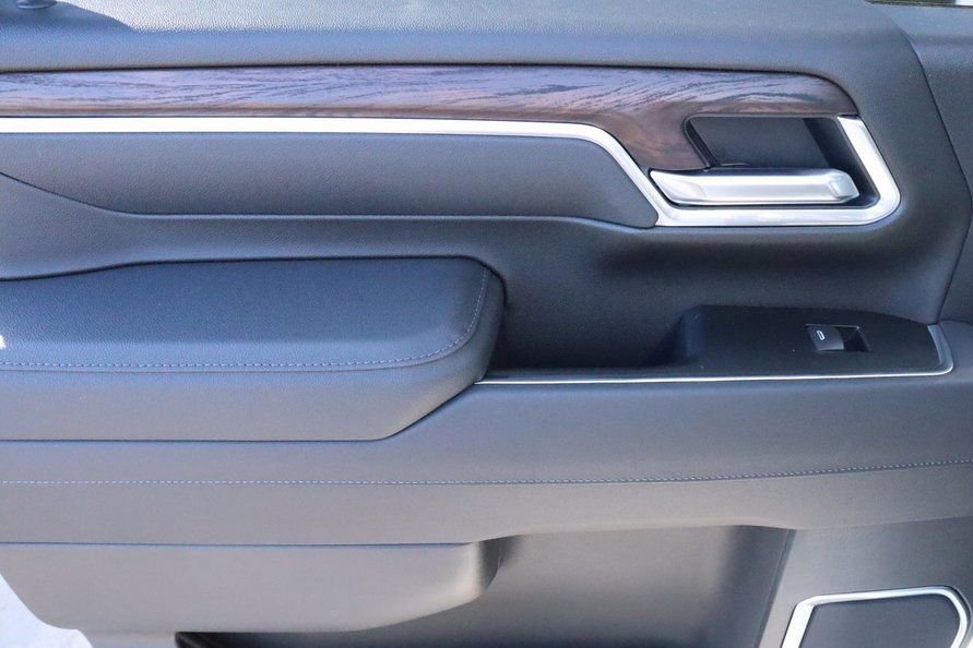 New 2026 GMC Sierra 2500 SLT w/ LPO, GMC Protection Package image 16