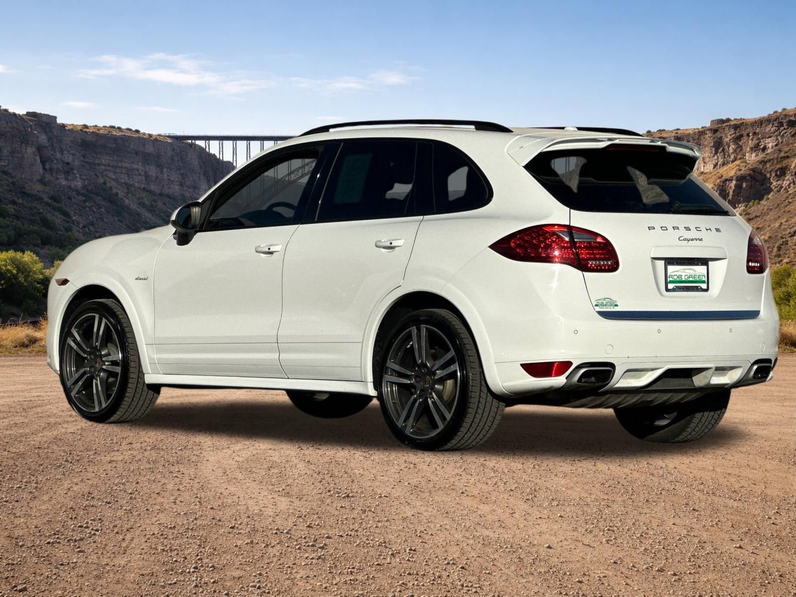 Used 2014 Porsche Cayenne Diesel AWD/4WD image 5