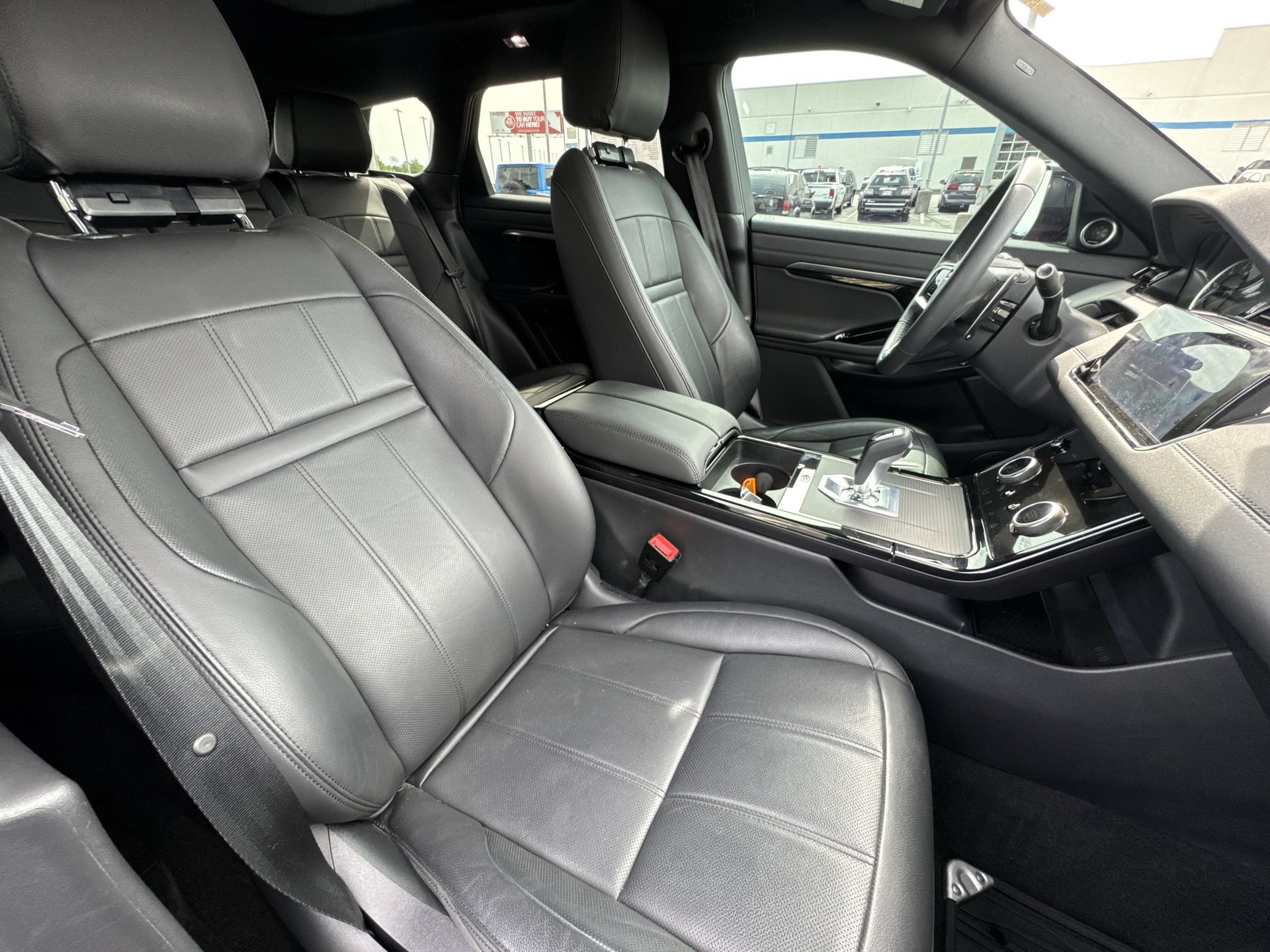 Used 2023 Land Rover Range Rover Evoque R-Dynamic SE AWD/4WD image 25