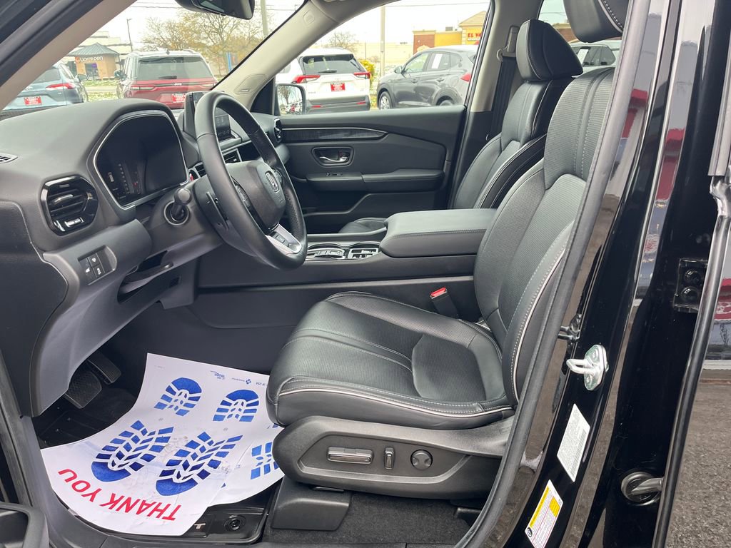 Used 2023 Honda Pilot Elite image 10