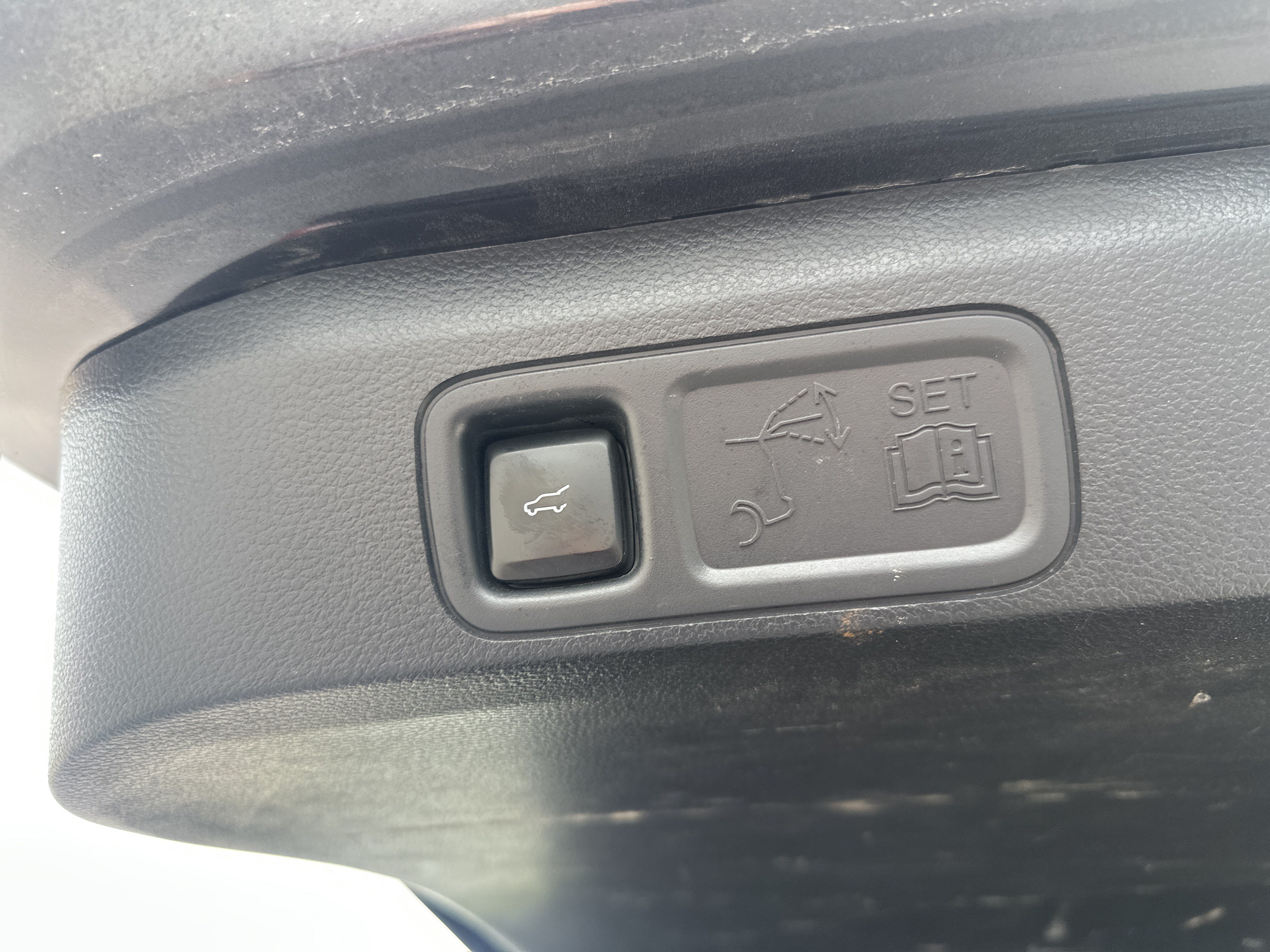 Used 2023 Ford Expedition XLT AWD/4WD image 31