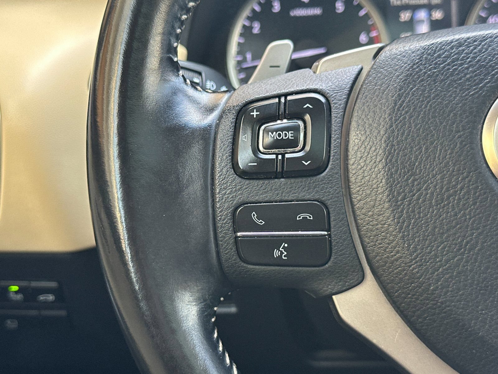 Used 2019 Lexus NX 300 FWD w/ Premium Package image 28