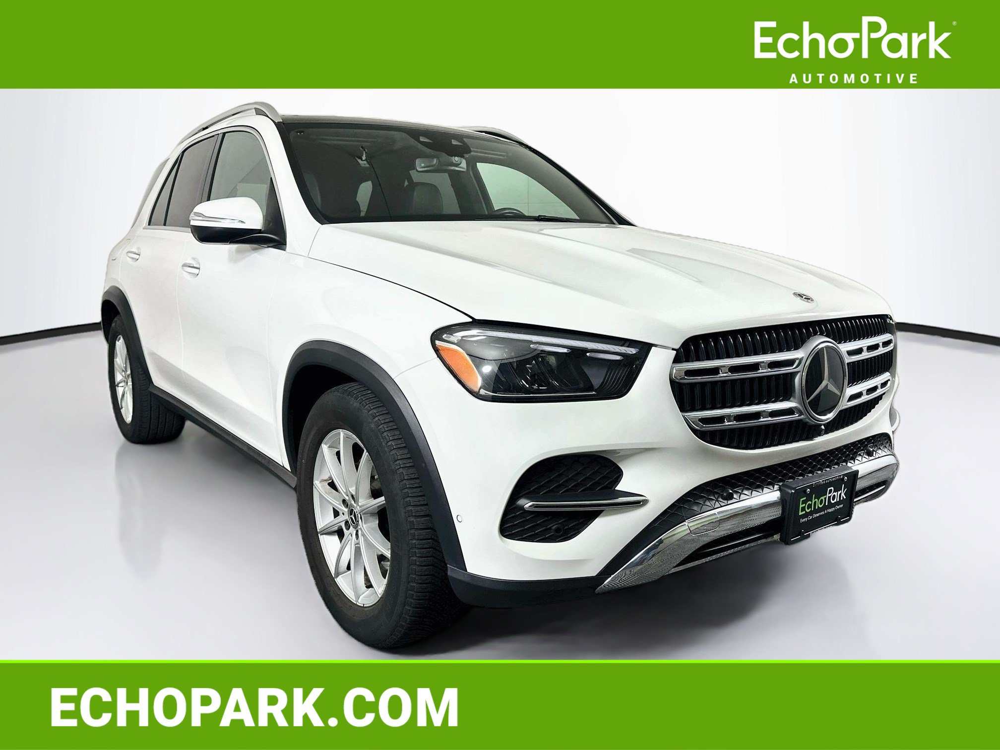Used 2025 Mercedes-Benz GLE 350 4MATIC w/ Driver Assistance Package image 1