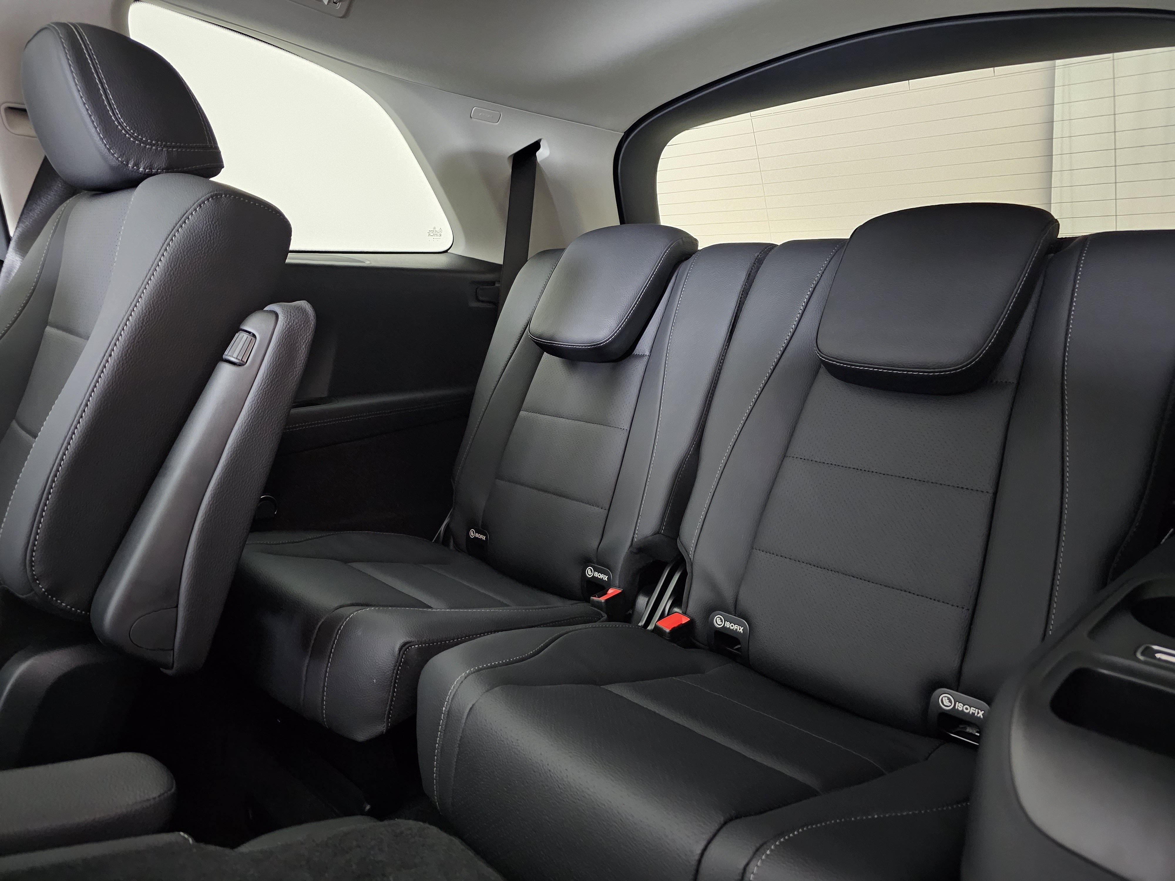 New 2026 Mercedes-Benz GLS 450 4MATIC image 26