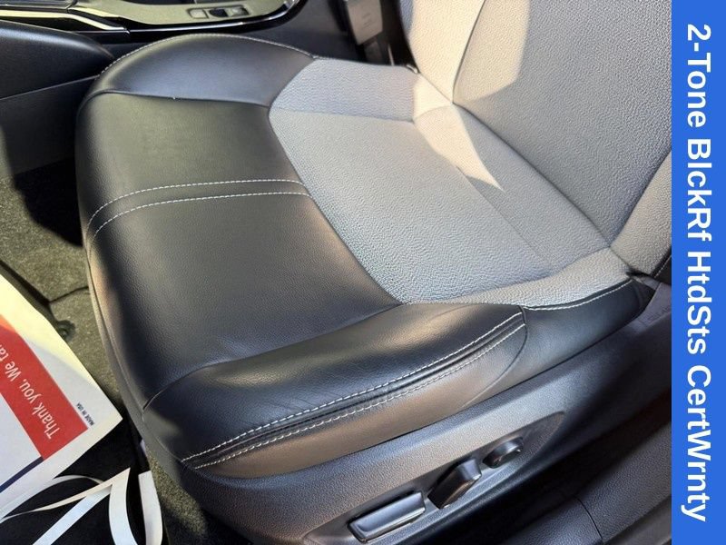 Used 2026 Toyota Corolla XSE FWD image 17