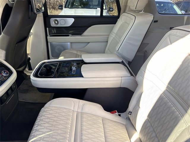 Used 2020 Lincoln Navigator L Black Label image 19