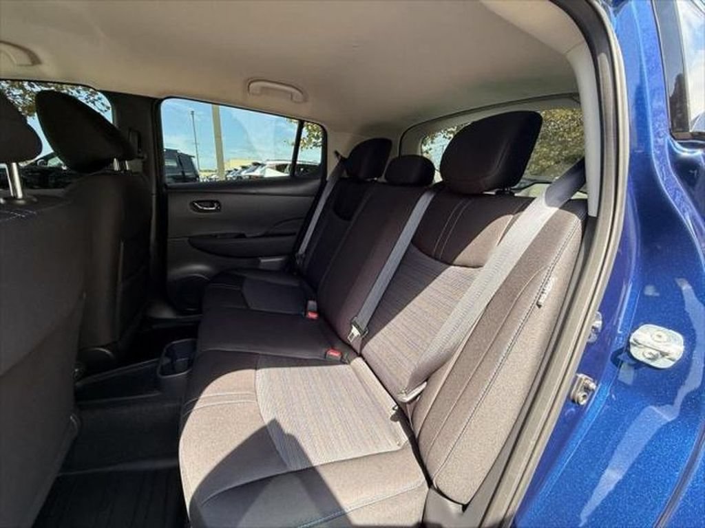 Used 2023 Nissan Leaf SV Plus FWD image 16