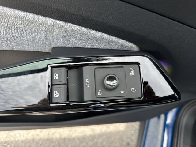 New 2026 Volkswagen ID.4 Pro RWD image 23