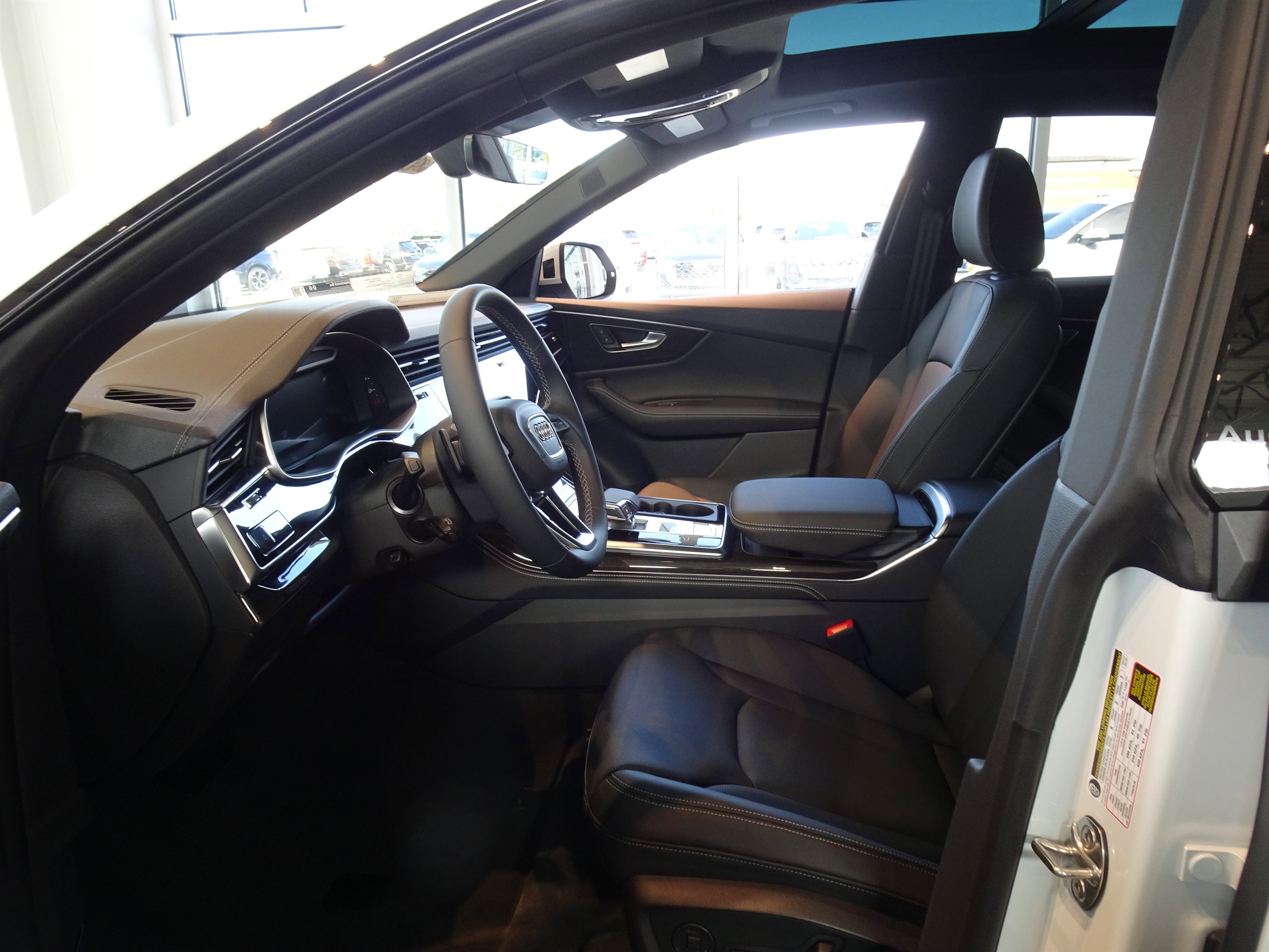 New 2026 Audi Q8 Premium Plus image 3