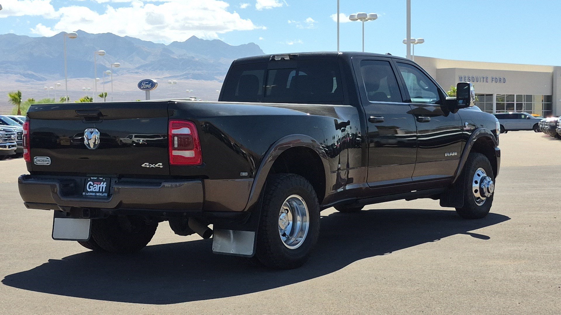Used 2024 RAM 3500 Limited w/ Safety Group AWD/4WD image 3