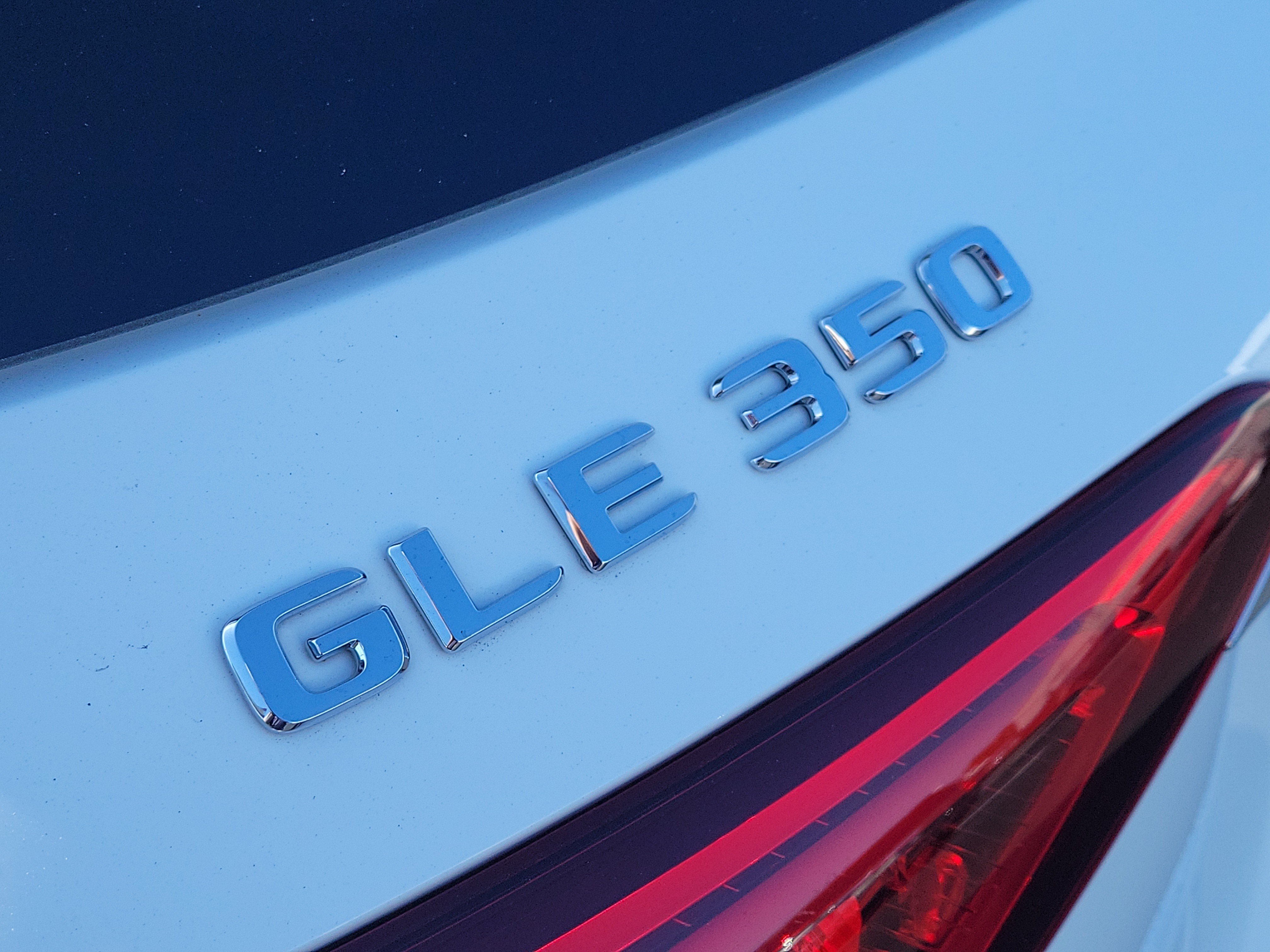Used 2023 Mercedes-Benz GLE 350 image 5