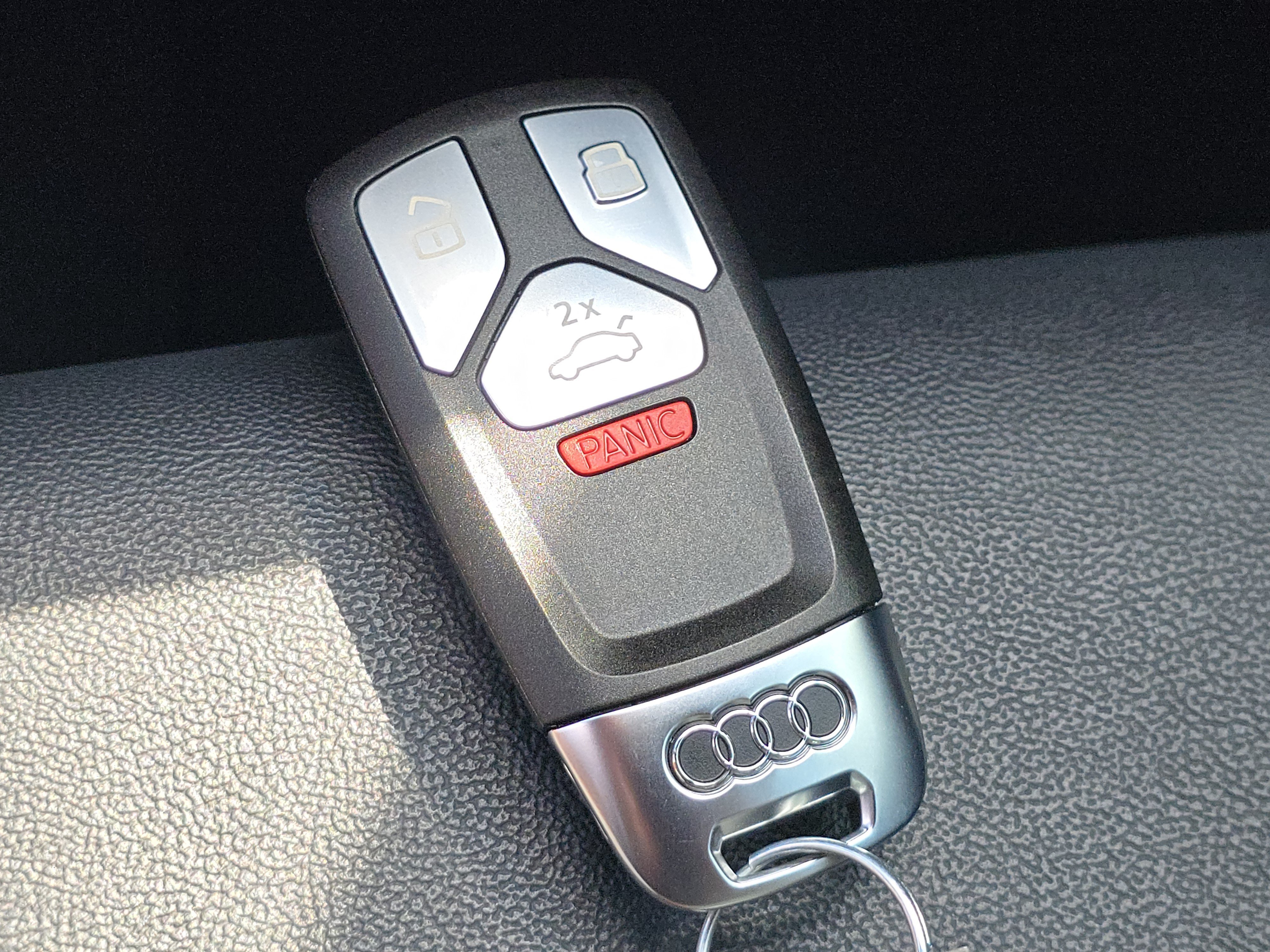 Certified 2024 Audi Q5 e Premium Plus w/ Premium Plus Package AWD/4WD image 27