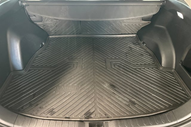 Certified 2025 Toyota RAV4 LE AWD/4WD image 19