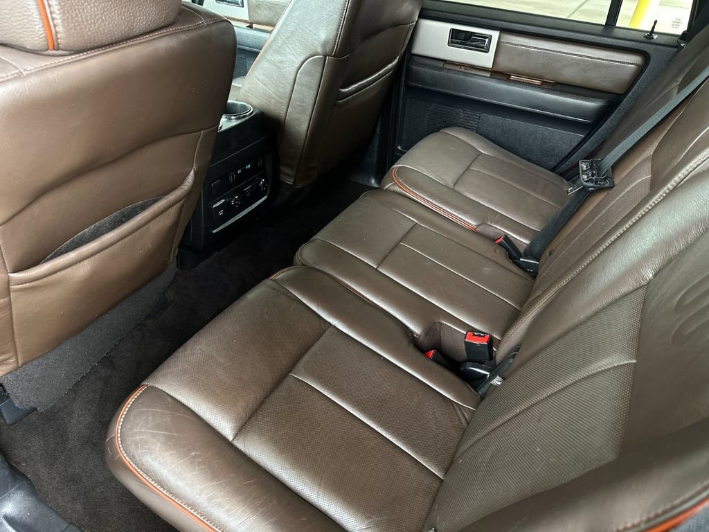 Used 2015 Ford Expedition King Ranch RWD image 11