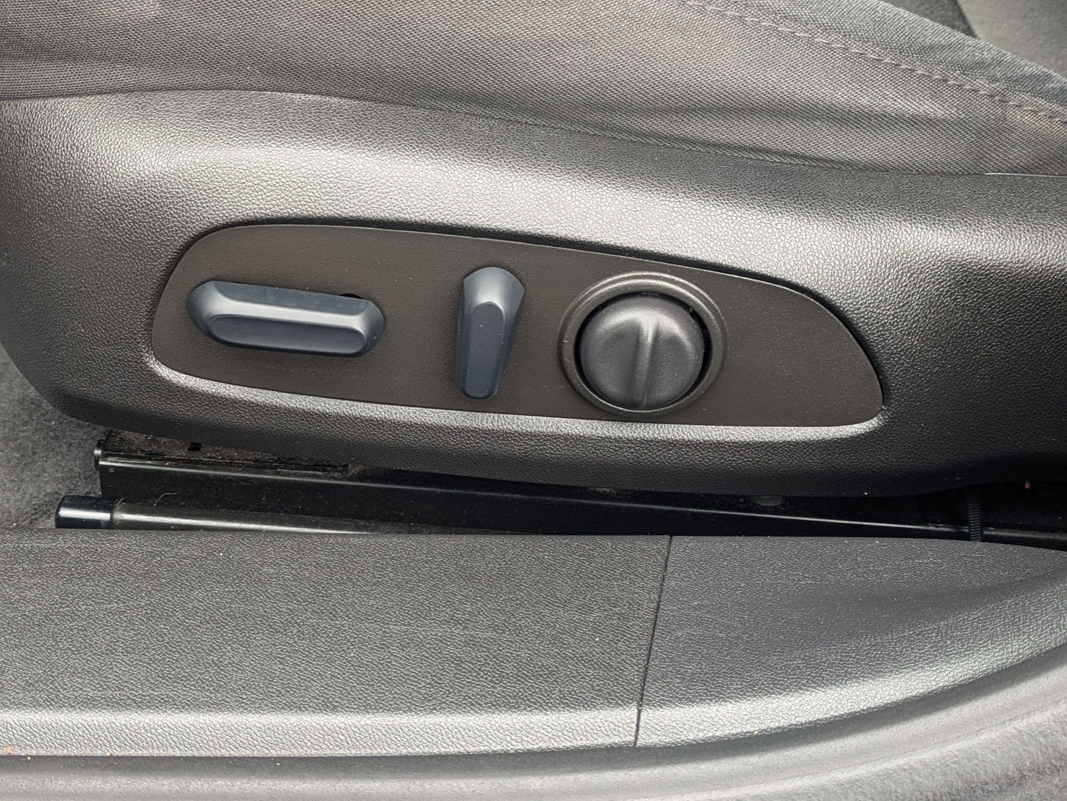 Used 2022 Chevrolet Malibu LT image 22